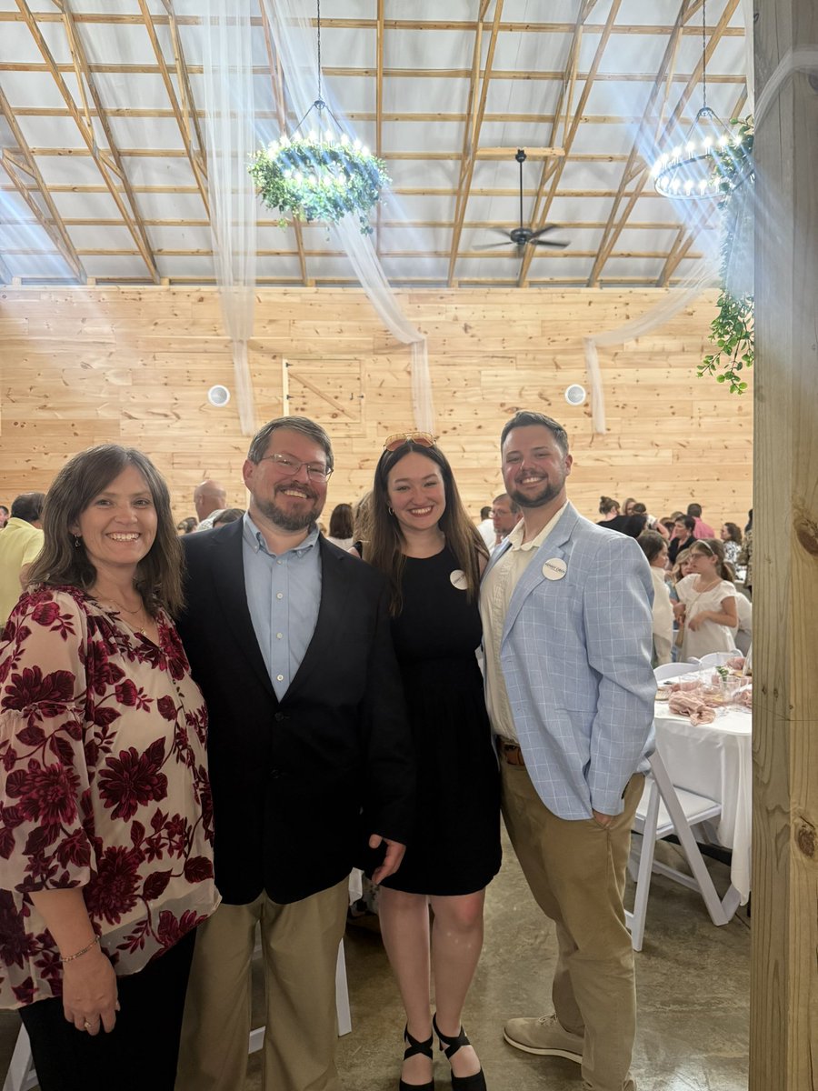 KDCodyTN's tweet photo. After a day of hard work, it was a pleasure to speak to the Cocke County Federated Republican Women, and then sponsor the banquet for Empower Cocke County.

Groups like these embody the spirit of HD11, and I hope to earn support from all those from our home. 🇺🇸 #VoteKennyCody2026 https://t.co/XOAqB0ho6i