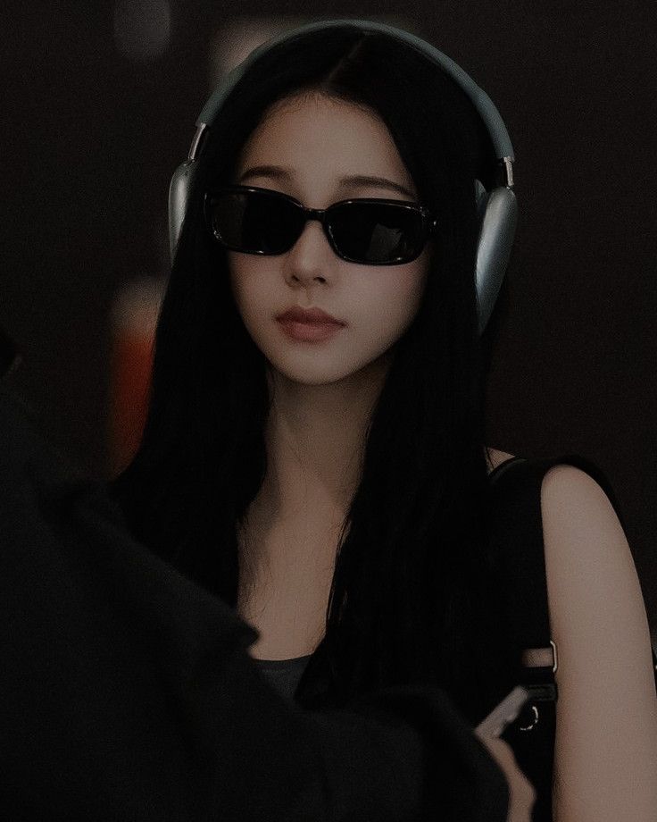 ELLE-ROSE SOERYA MILLER tweet media