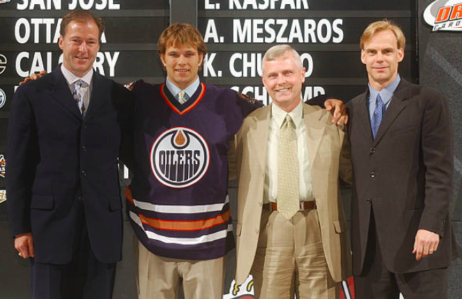 mikecommito's tweet photo. On this day in 2004, the Oilers drafted @RobSchremp 25th overall #Hockey365 #LetsGoOilers https://t.co/H85IPAESlU
