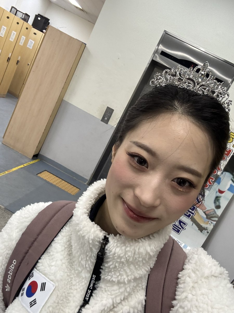 룡 tweet media