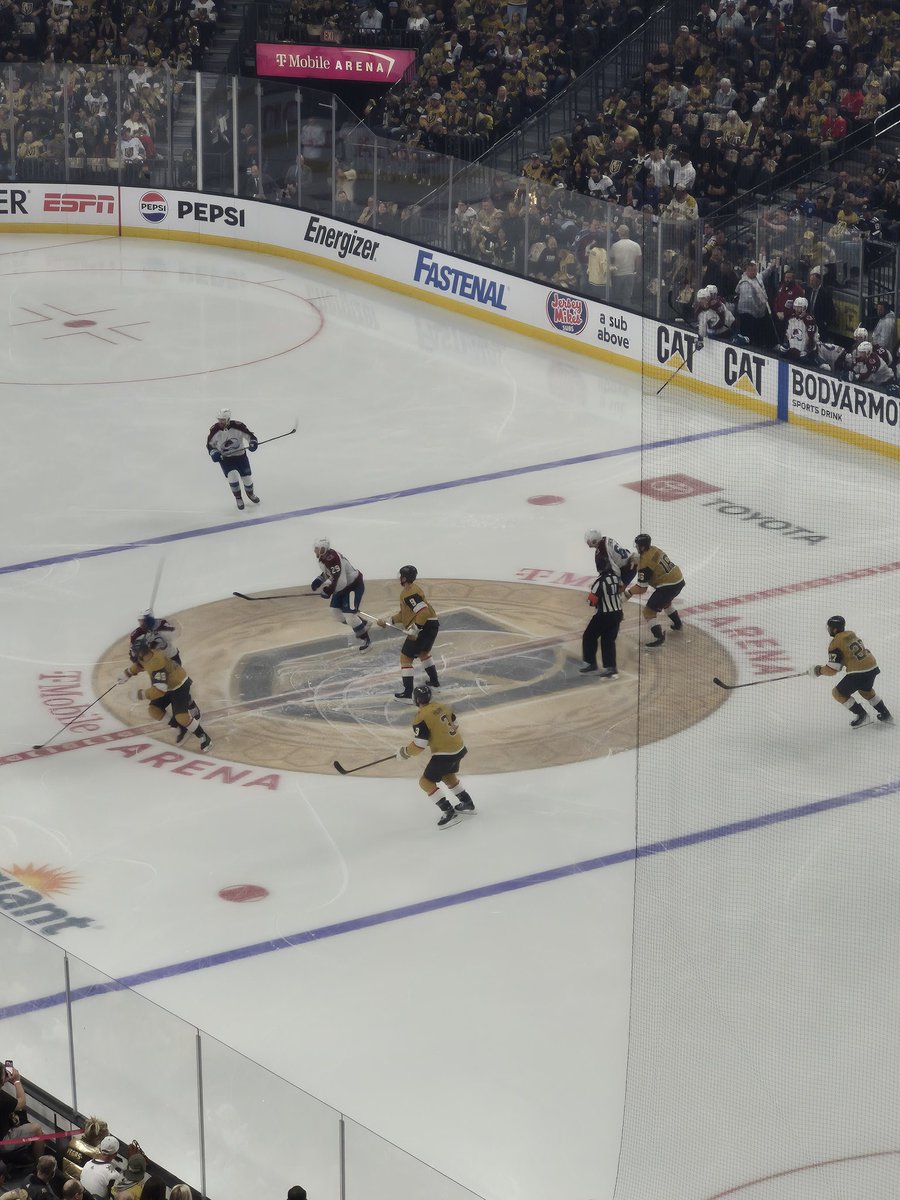 Lets_get_going_'s tweet photo. Game on #KnightTime https://t.co/JH1ZUPmUNg