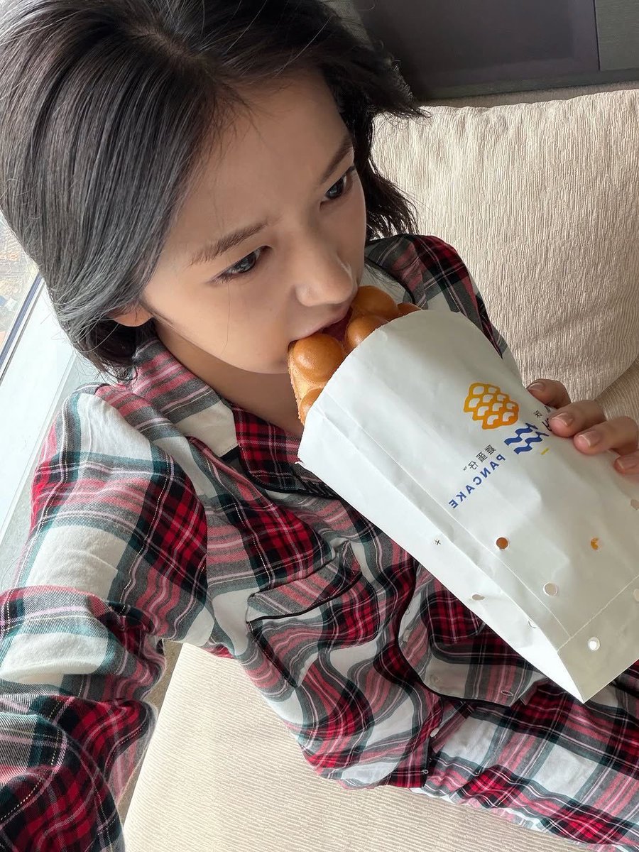 airenesaurus's tweet photo. Good morning. Don’t forget to eat breakfast. Have a nice day! https://t.co/RX6MIOPefs