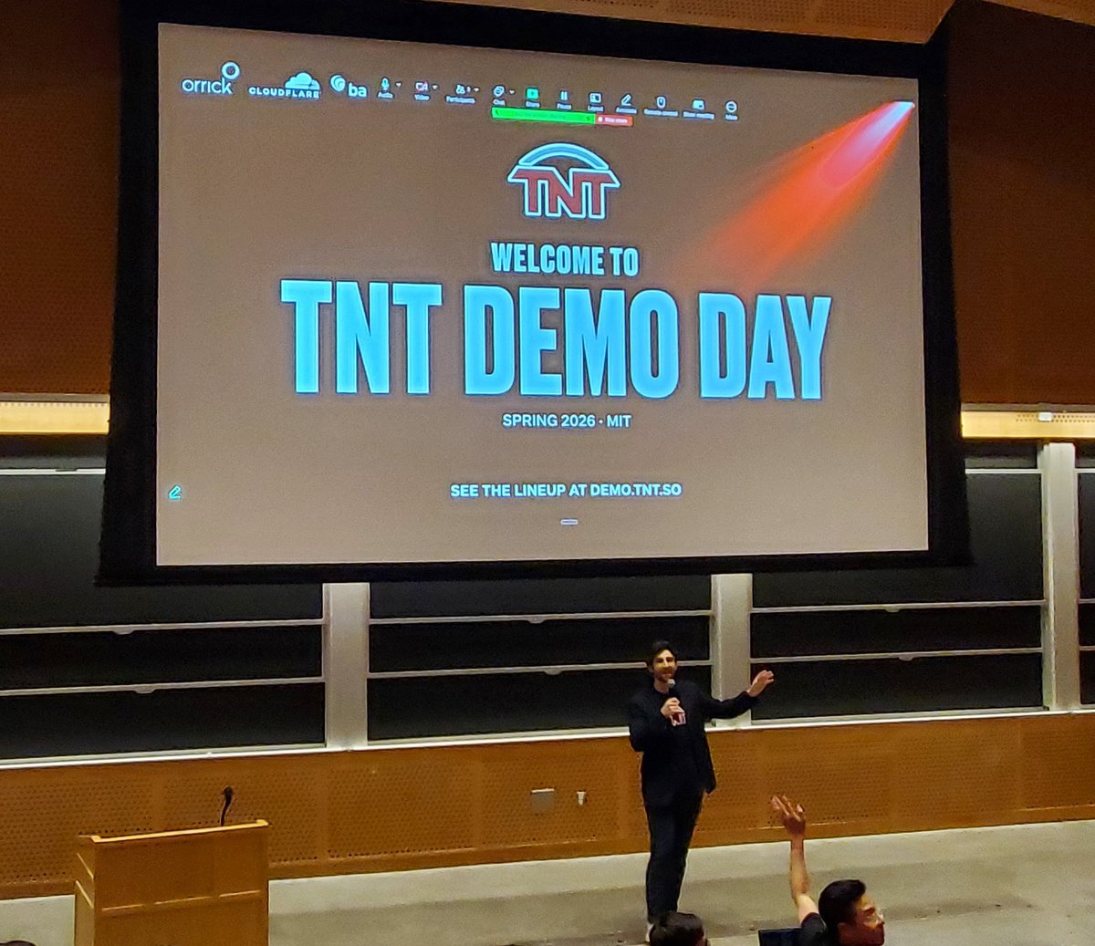 globalmoha's tweet photo. @BlaineGame kicks off TNT Demo Day with talented MIT and Harvard students pitching over the next few hours. 

#Boston's first @Techweek_ is off to a strong start.

#startup #VCs #founders https://t.co/FeudwSdYKp