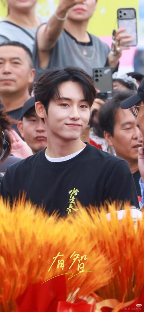 Let's WINWIN tweet media
