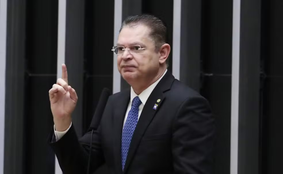 Henrique Esteter tweet media
