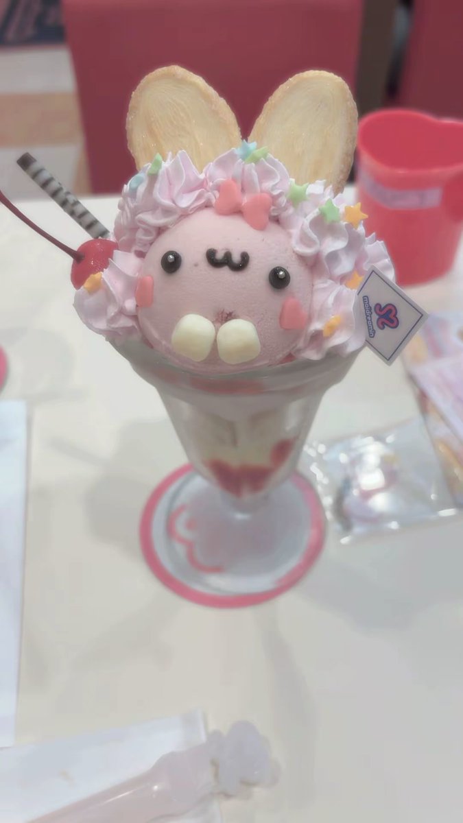 Bochi_VT's tweet photo. I want to draw so bad… forgeting my ipad was the worst thing ever bochi is in drawing jail… but at least the food is yummy https://t.co/Slb7gMbBOu