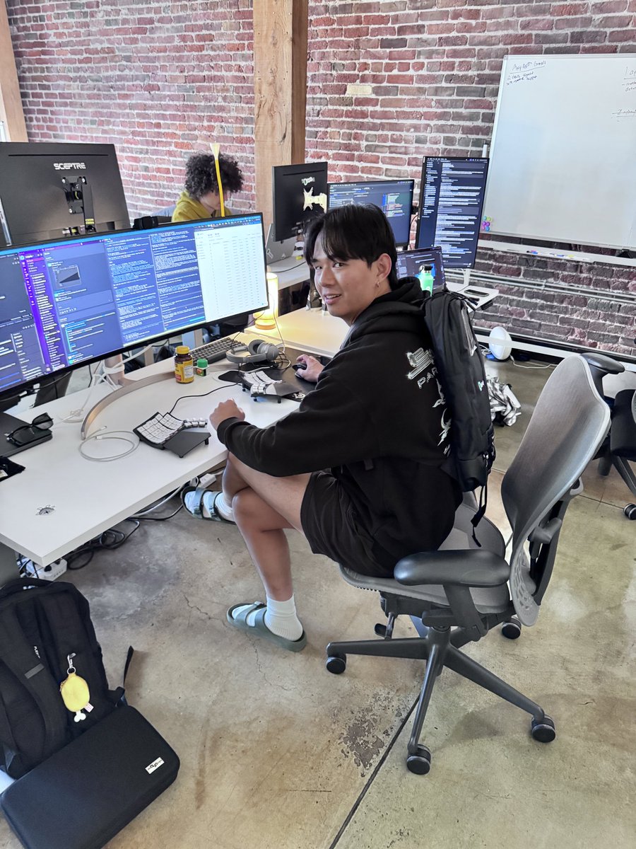 baileygspell's tweet photo. team gets branded backpacks and needs to wear them while sitting https://t.co/x6obuUOblA