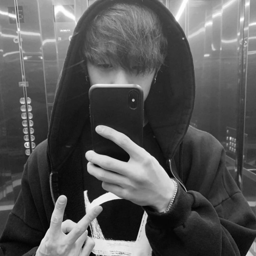 :: mich wants to see SKZ 🇨🇱🙏🏻 tweet media
