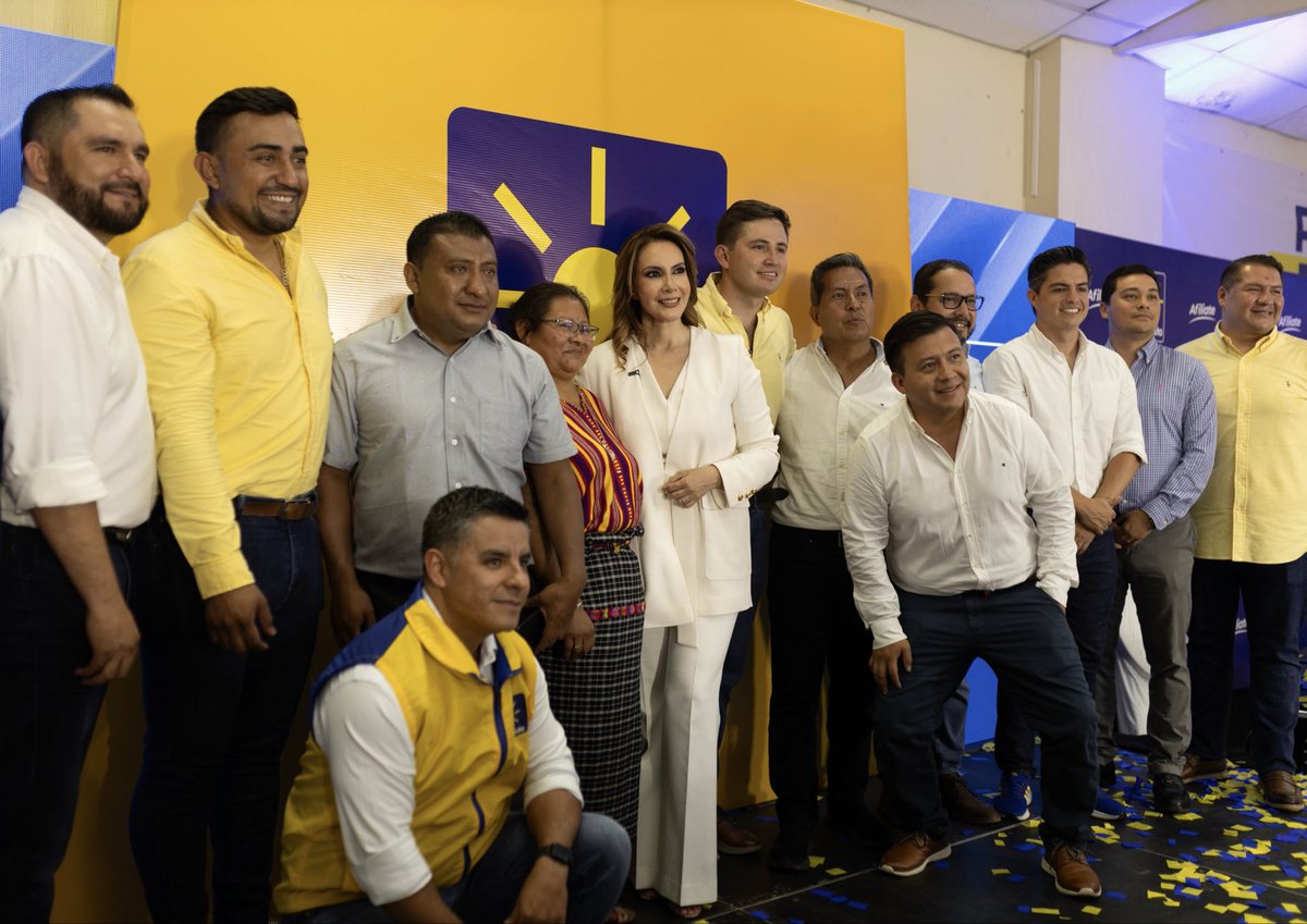 Zury Rios tweet media