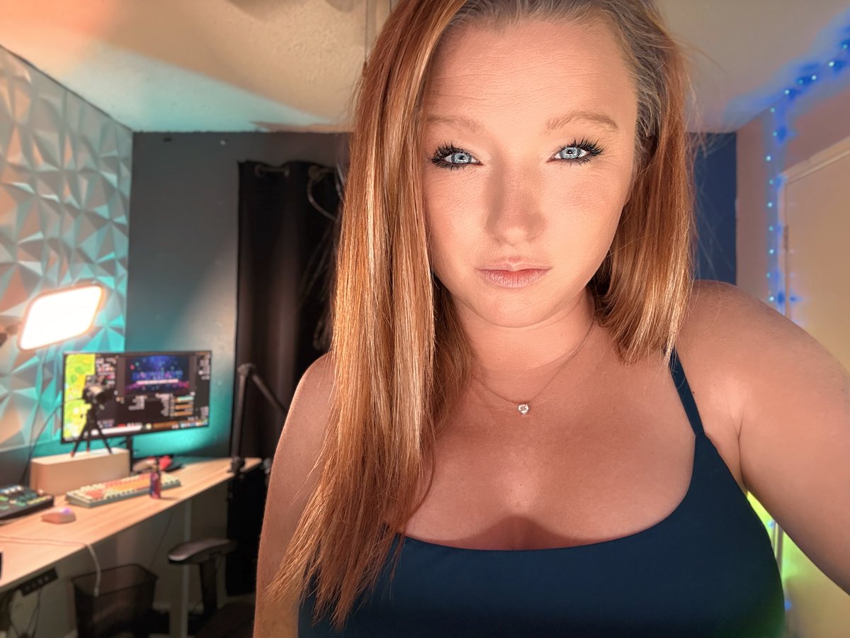 RayRachel tweet media