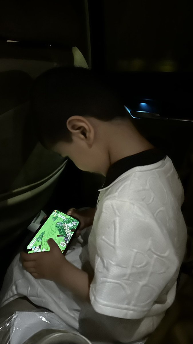 شَـ tweet media