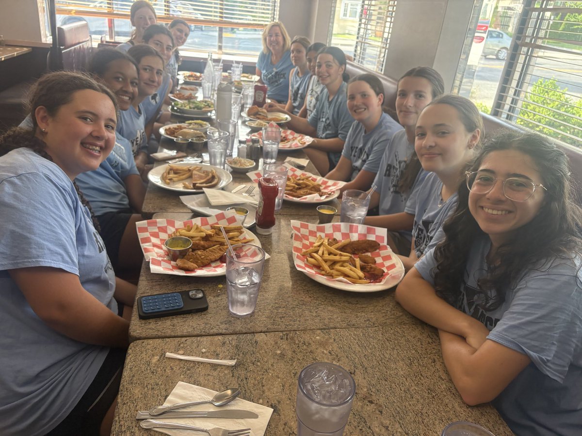 Rye Neck_Softball tweet media