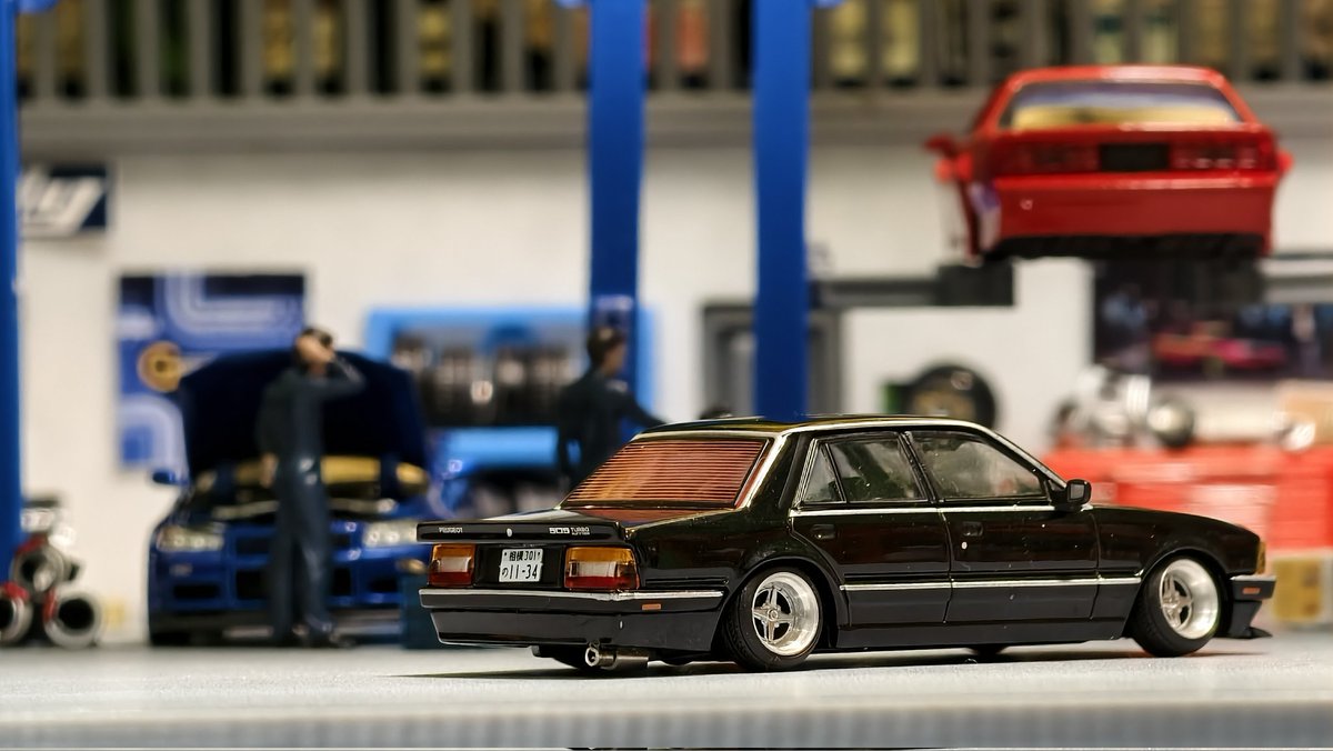 Giga_Penguin's tweet photo. DCT Peugeot 505 but modified!
New oil coolers on the front, new exhaust, new wheels and a front splitter taken from a C110 kit.
#164scale #164diecast #peugeot #modified https://t.co/WmvyvLg6eT
