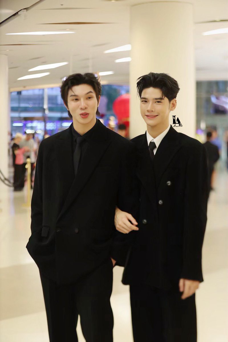 Long_Arm78's tweet photo. 𝕄𝕠𝕣𝕟𝕚𝕟𝕘 𝕎𝕖𝕕𝕟𝕖𝕤𝕕𝕒𝕪 🥑🐸
ใครคิดถึงหล่งอาร์มไปเจอกันนะคร้าบ
🏆 KCL AWARDS 2026
  คม ชัด ลึก อวอร์ด ครั้งที่ 22
⏰ : 04.00 P.M.
📍 : ICONSIAM HALL, 7th FLOOR 
* สามารถไปให้กำลังใจช่วงเดินพรมได้

#Longarm #หล่งอาร์ม 
#longlee #Armchaiyapat 
#KCLAWARDS2026 https://t.co/rKa6KEmHIX