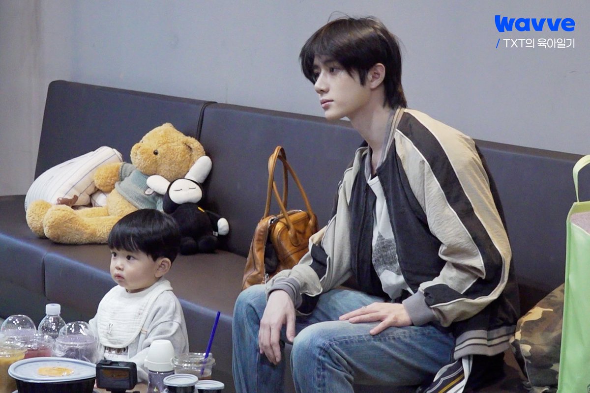 sundaecheese_'s tweet photo. ทีเร้กเลี้ยงน้องนับวันเริ่มหน้าเหมือนกันเข้าไปทุกวัน https://t.co/g4zrj0cVMU