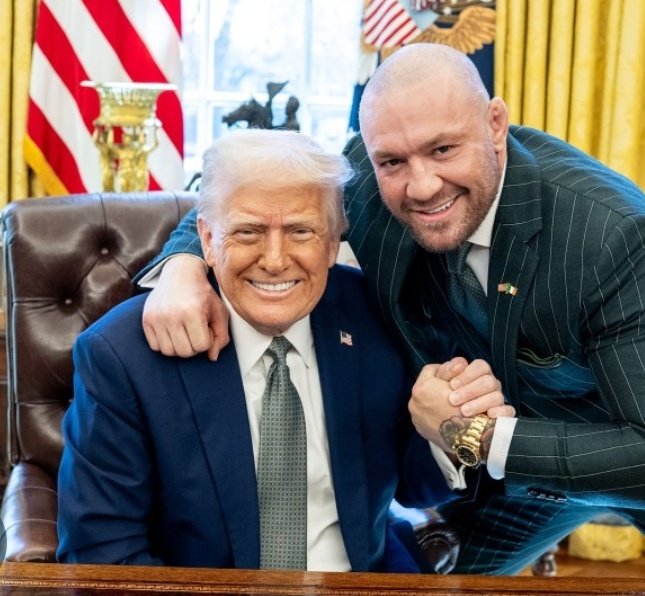 BrandonWon2020's tweet photo. @RollingStone @danawhite Down the middle of the fvcking sewer. 🤡 https://t.co/EC94T7u960