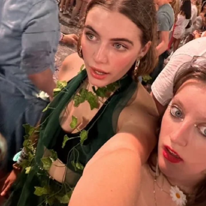 Ella Bright Updates tweet media