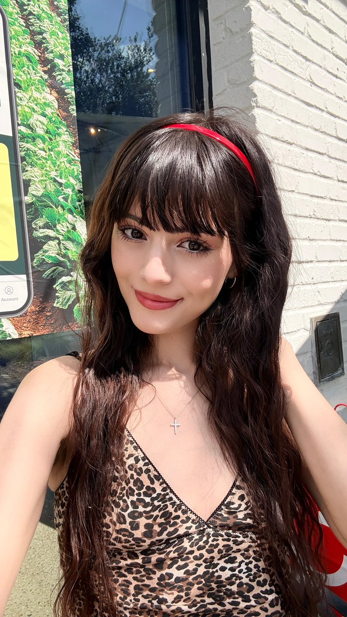 Jade 💜🦎 tweet media