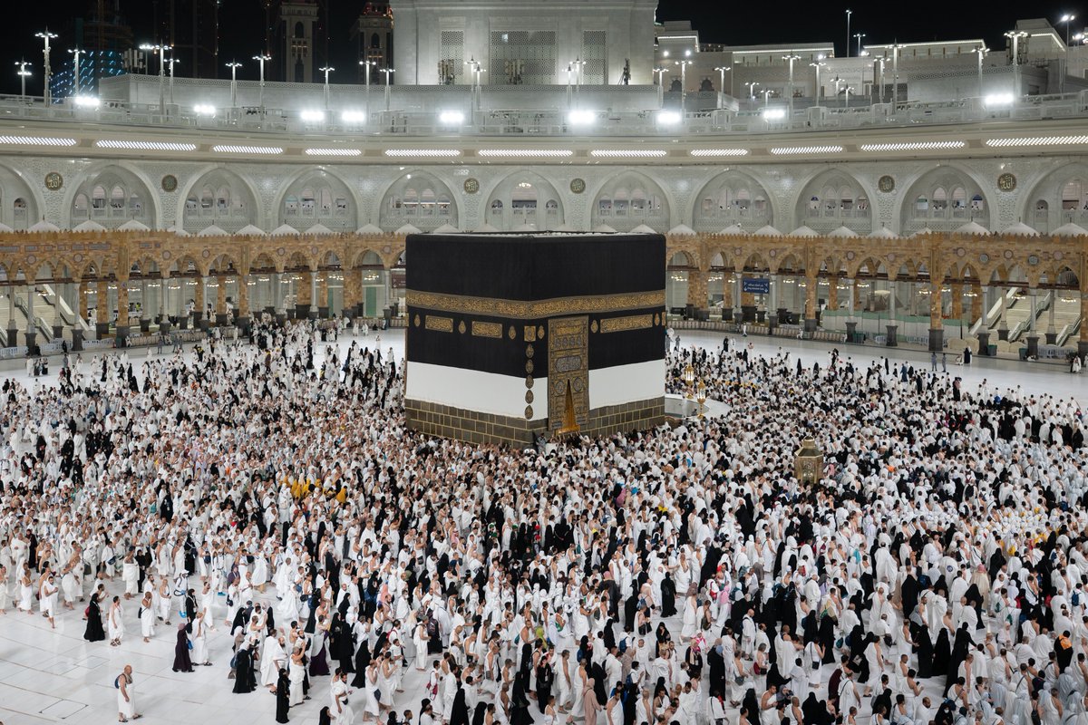 Khaled5Saba's tweet photo. متابعيني الطيبين   "حفظكم الرحمن"

كل عام وأنتم بخير 💐

اللَّهُ أَكْبَرُ اللَّهُ أَكْبَرُ اللَّهُ أَكْبَرُ لَا إلَهَ إلَّا اللَّهُ ، اللَّهُ أَكْبَرُ اللَّهُ أَكْبَرُ وَلِلَّهِ الْحَمْدُ https://t.co/kGulfXYwWd