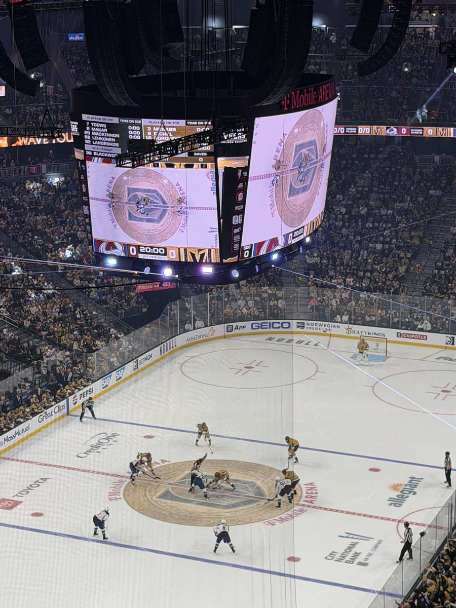 bossehawks's tweet photo. Let’s go Knights!! #vegasborn #GoKnightsGo🏒🥅👍🏻 https://t.co/wDzEhAmK2P