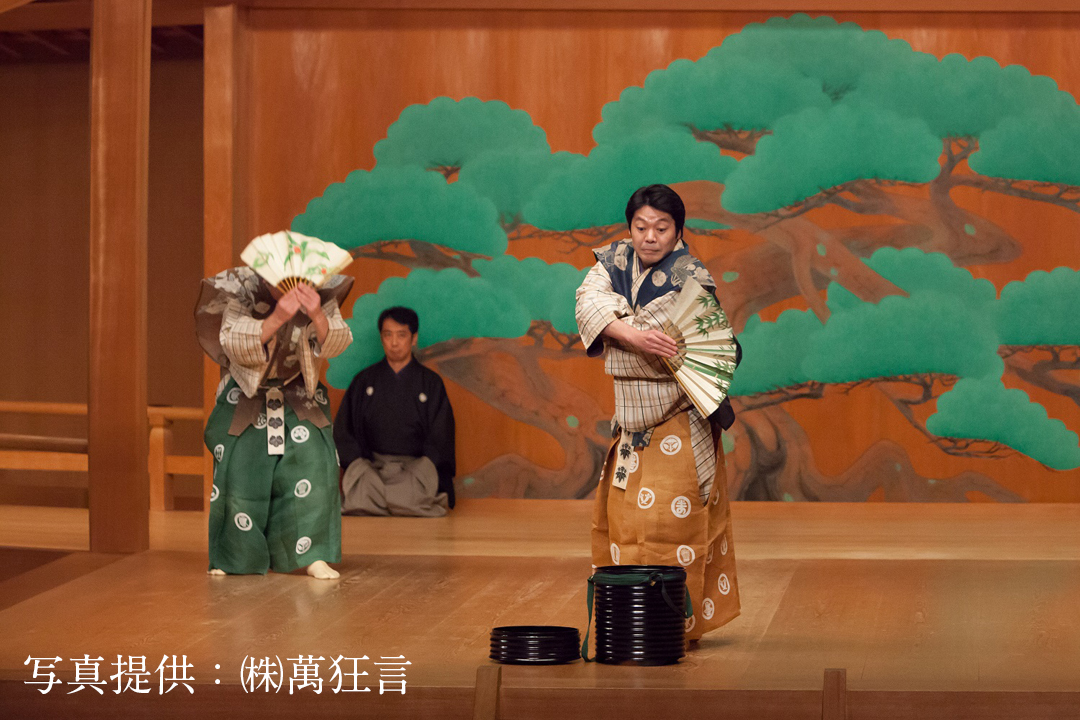 iskw_pref_lib's tweet photo. ＊6/20(土)狂言を楽しもう！＊

司書による「狂言えほん」の読みきかせのあと、狂言師が狂言『附子（ぶす）』を実演！子どもから大人まで楽しめます。応募締切は6/2(火)です♪

くわしく↓
https://t.co/ncFr87m2HS https://t.co/6HrrUANFk6