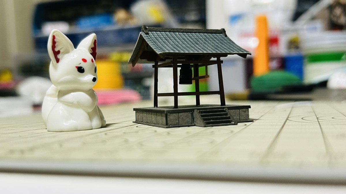 神社の鐘 あっという間に完成しちゃった🦊ྀིwww キツネがデカく見える！！