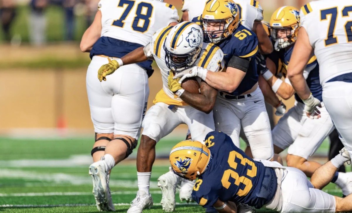 quentinS022's tweet photo. Concordia university St. Paul offered 🐻#AGTG @JucoHiddenGems @Coach_JLove @GibsonAnathan @JUCOFFrenzy @JuCoFootballACE https://t.co/2xFmeczPSb
