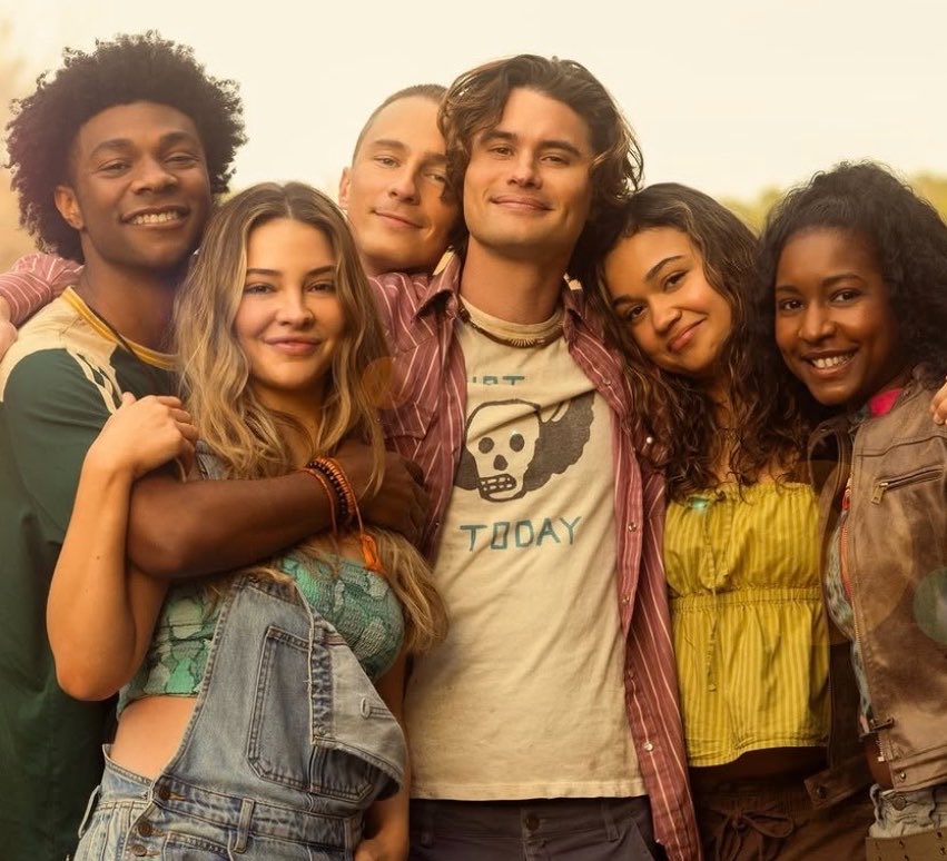 bellaaa tweet media
