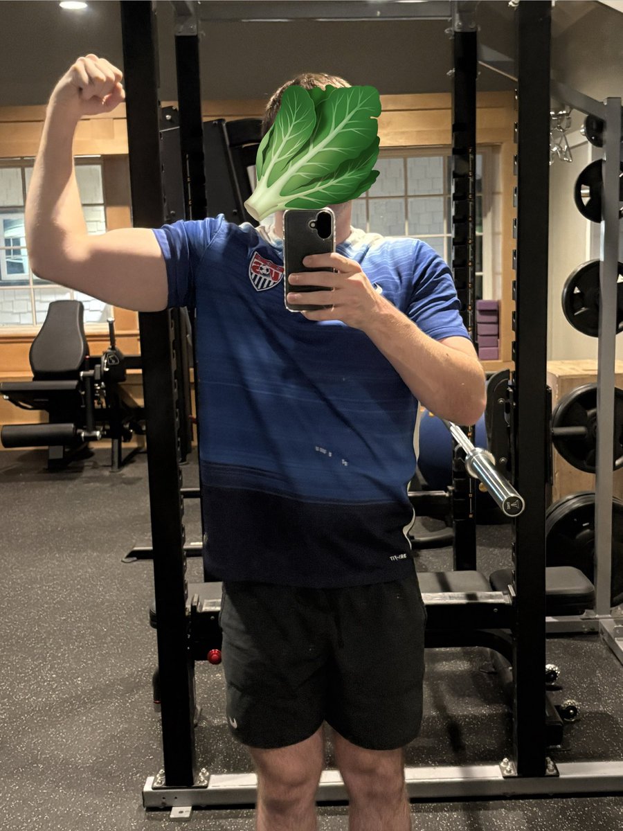 fancy lettuce tweet media