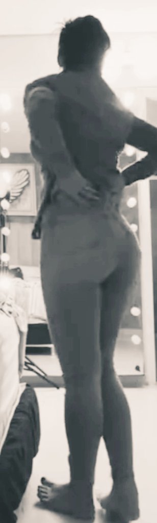 Philxfun's tweet photo. Que hermoso culo tiene Lariss4 🤤🤤 https://t.co/dBScmkD6t6