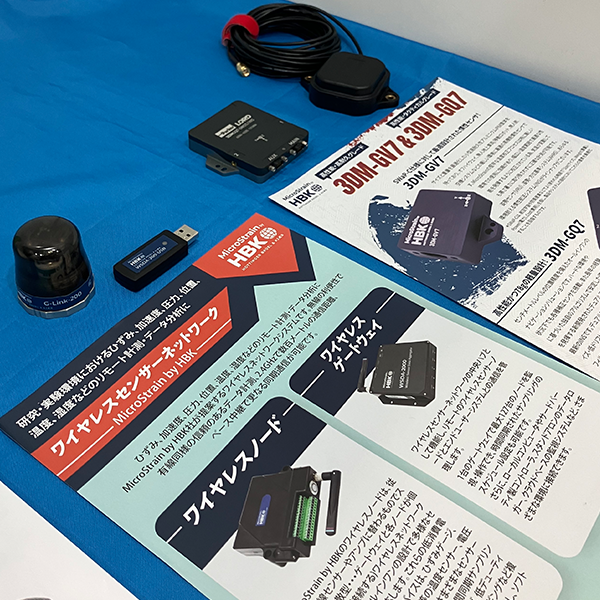Creact_Corp's tweet photo. 様々な用途に適したウェアラブル脳波計や、ひづみや加速度、圧力、位置、温度などのリモート計測・データ分析にお使い頂けるワイヤレスセンサーネットワークもございます！
#人とくるまのテクノロジー展
#ウェアラブル脳波計
#ワイヤレスセンサーネットワーク
#慣性計測装置 https://t.co/R4ELozLpXd