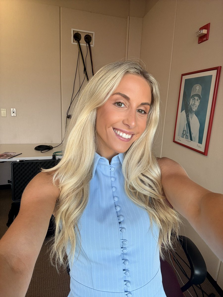 ansleytopchik's tweet photo. That’s a W for game #1 @Threshers take down @DunedinBlueJays with a comeback in the bottom of the 8th!⚾️🦈 https://t.co/wbrxCORzsg