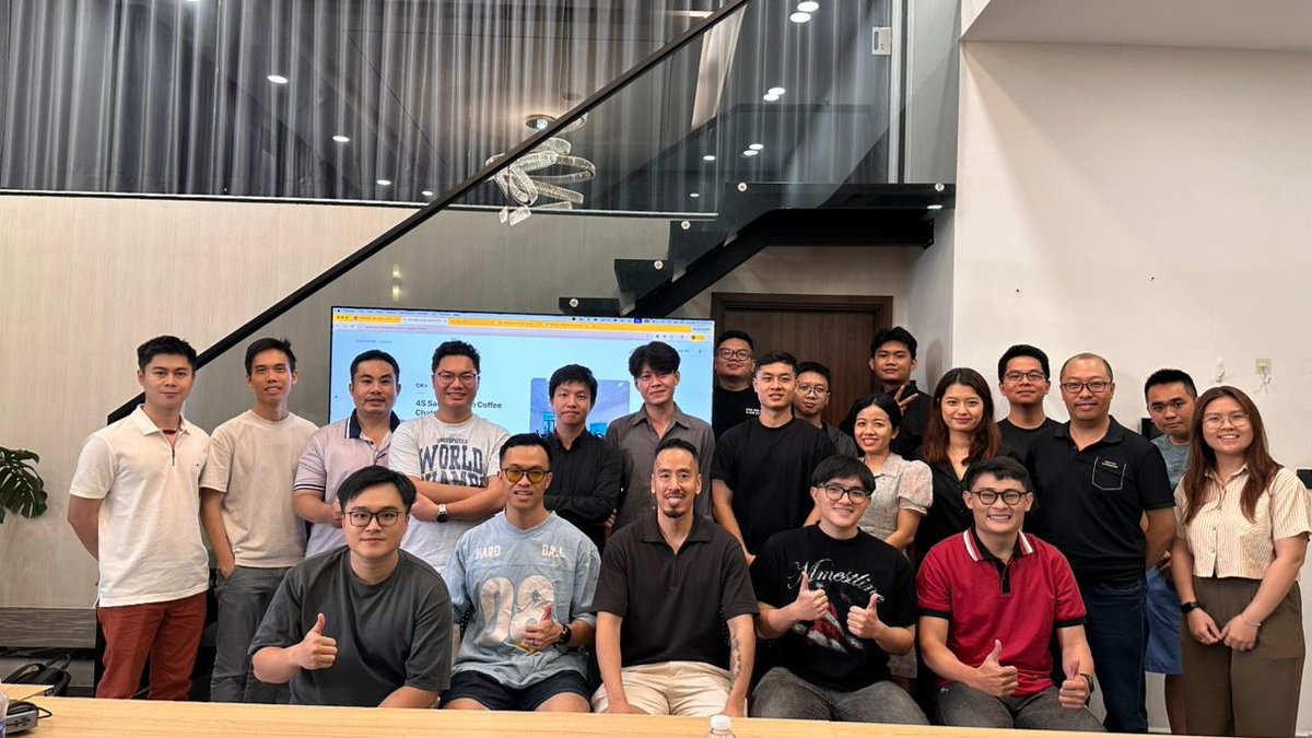 chrisgemss's tweet photo. Most e-com coffee chats get framed as "networking events". But the useful ones are usually not just for networking.

Saw it again at our Saigon Ecom Coffee Chat last week. At first, the room sounded like every event does - intros, what people are building, the usual rounds on growth, AI, ads, Shopify. 

Interesting, but polished.

Then we started collecting questions through NoteWave — snap a sticky, it goes up on a shared wall, and the room votes on which clusters.
And only then did real topics appear. "How do I make a video sales letter with AI?" "How to QA/QC CRO for landing page?" etc.

This made me think: the best communities in this industry aren't built on people sounding smart. They’re built on people feeling safe enough to talk honestly about what’s not working — and learn from others who went through the same thing.

I’ll continue hosting more Coffee Chats like this in Saigon over the next few weeks.
If you run a store and want in, details below 👇