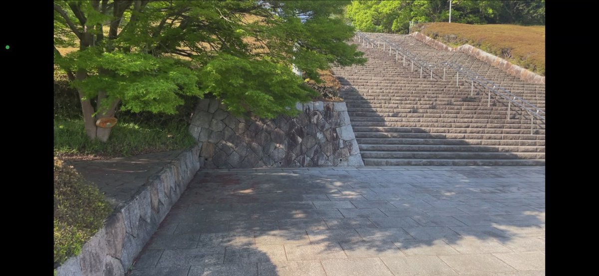 Fuji_V_guide's tweet photo. 【参加者の方へご案内📢】
受付・集合場所は画像のこちらです。
ご参照ください。

※受付時に参加費を集めますのでよろしくお願いします🙇

当日お会いできるのを楽しみにしております！ https://t.co/PAHDdDsNyE