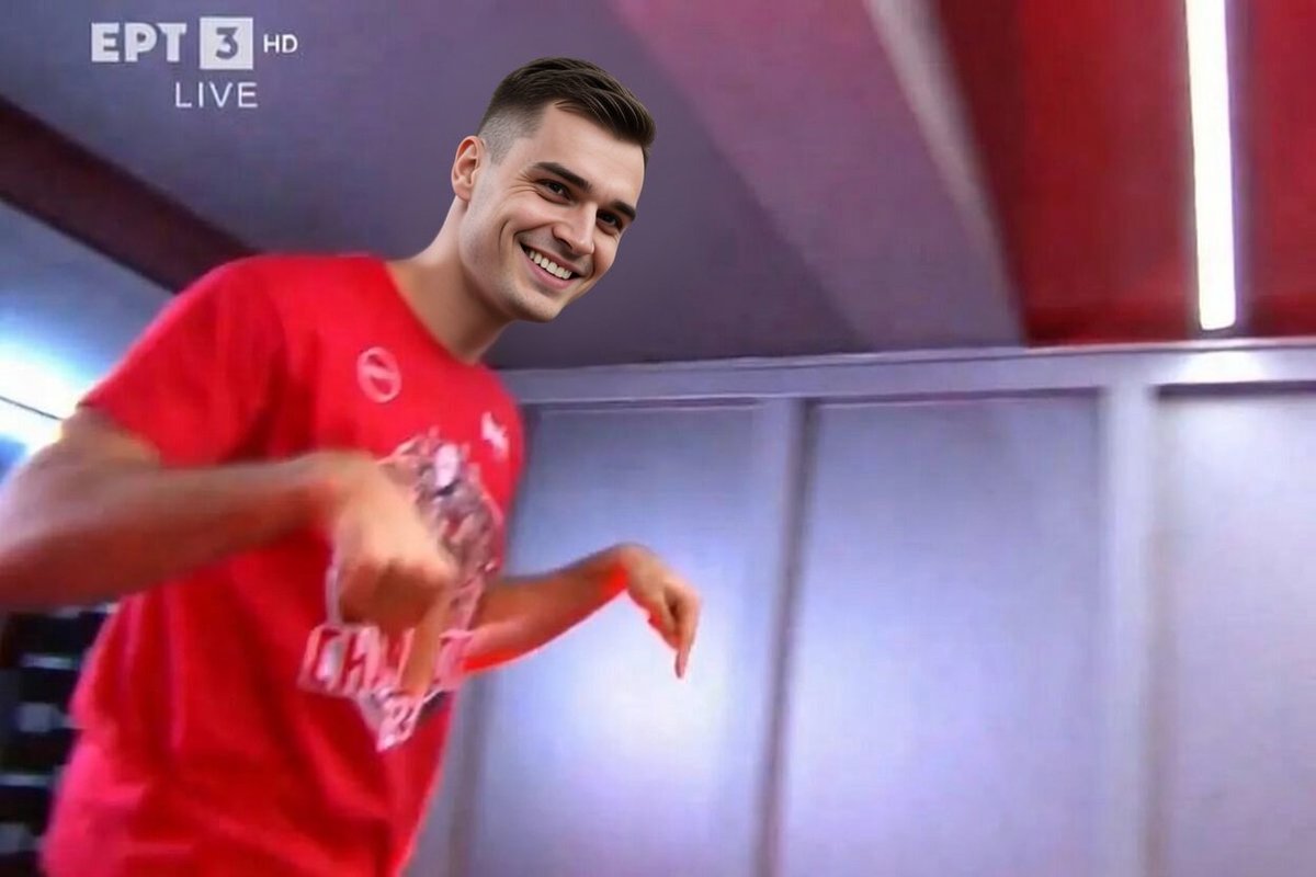 48🏆είναι πολλά tweet media