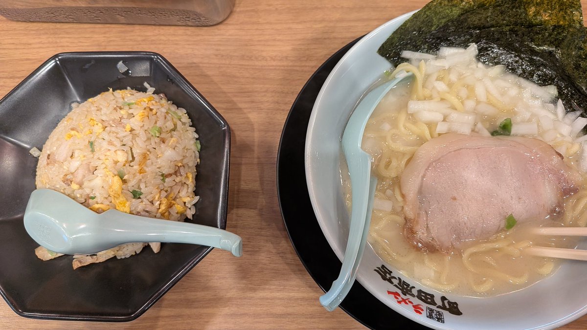 ICTHIKA_cod's tweet photo. 昨日の夕飯 https://t.co/uHjyhMor1V
