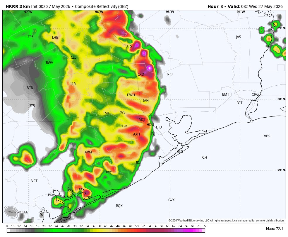WeatherCast3's tweet photo. Probably going to be a noisy, and possibly windy night around town come 2-3 AM. Keep your ringers on for any weather updates or warnings that might come through, particularly regarding straight line wind possibilities. https://t.co/uurzJ9g9fJ
