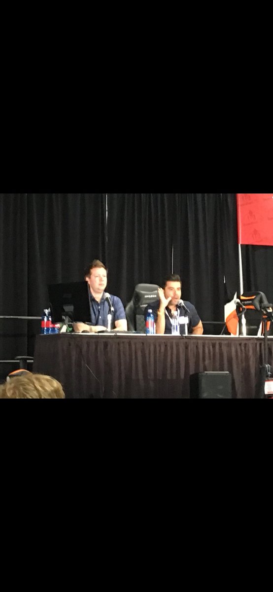 Roddarius00's tweet photo. @DestinLegarie Appreciate everything you've done for the community. It was cool getting to see the fireteam chat back in the day at guardiancon https://t.co/fHjklaHYsH