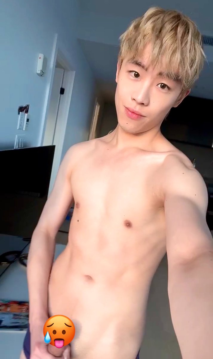 Jakeyoxxx's tweet photo. Let me feed you 💦

On sale my wildest 🔞 vids 👉🏻 https://t.co/6u1RLPfX6O

Follow me for more 👅 https://t.co/JLEyrCLSDD https://t.co/xqMqs6Majx
