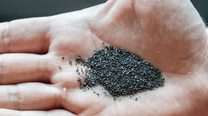 Viking_Mines's tweet photo. "This is material already sitting at surface that could provide a near-term, lower-cost feed source" 

$VKA MD Julian Woodcock quoted in @australian on the Linka tungsten project's newly identified stockpiles. Drilling launches late June.

https://t.co/gRctwFcyaO
$VKA.ax https://t.co/LBCHKeg2fu