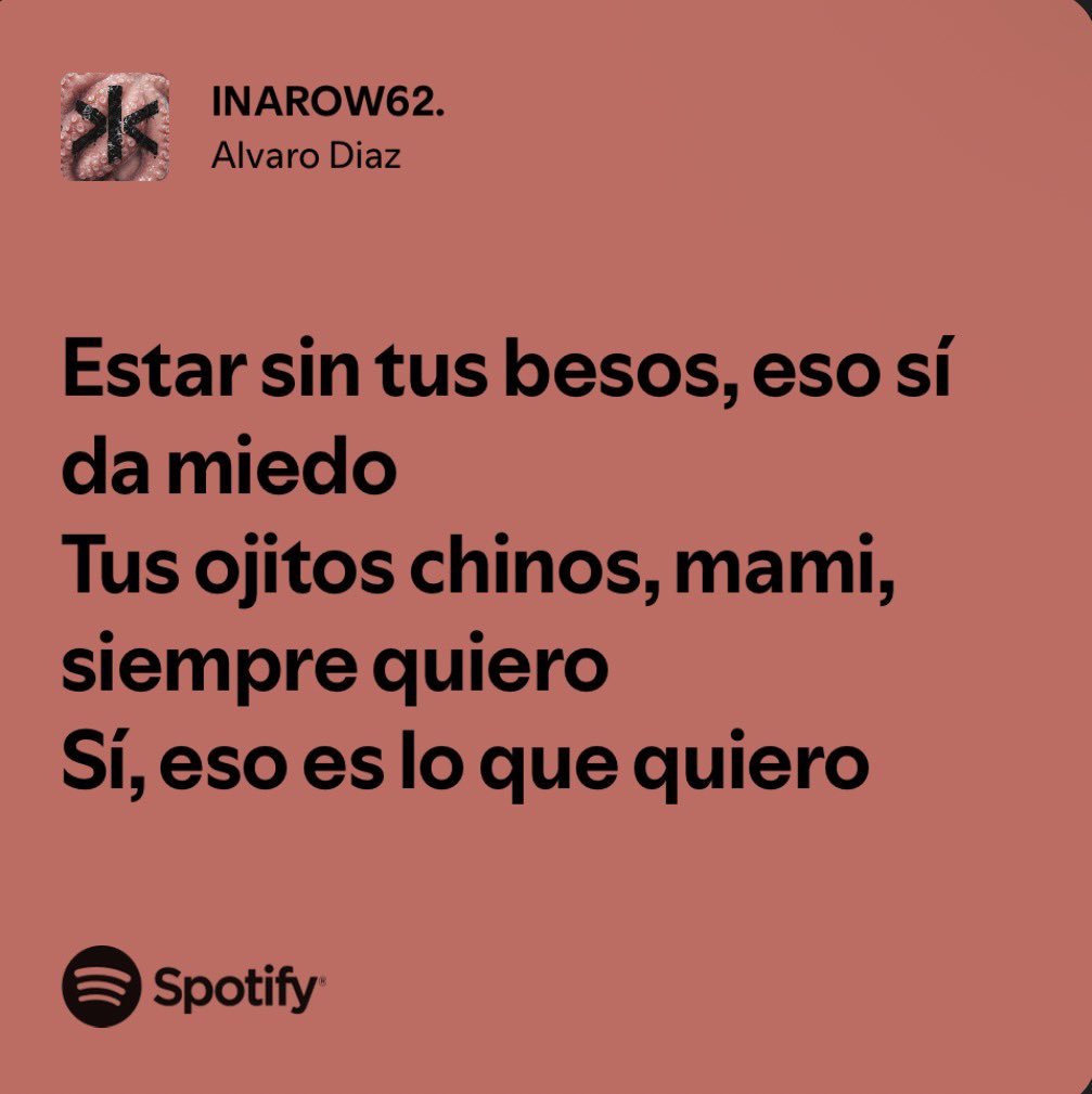 Marpzk05's tweet photo. Mis ojitos chinos con los que quiero toda mi manada 🤍 https://t.co/dpSgxL1vTs