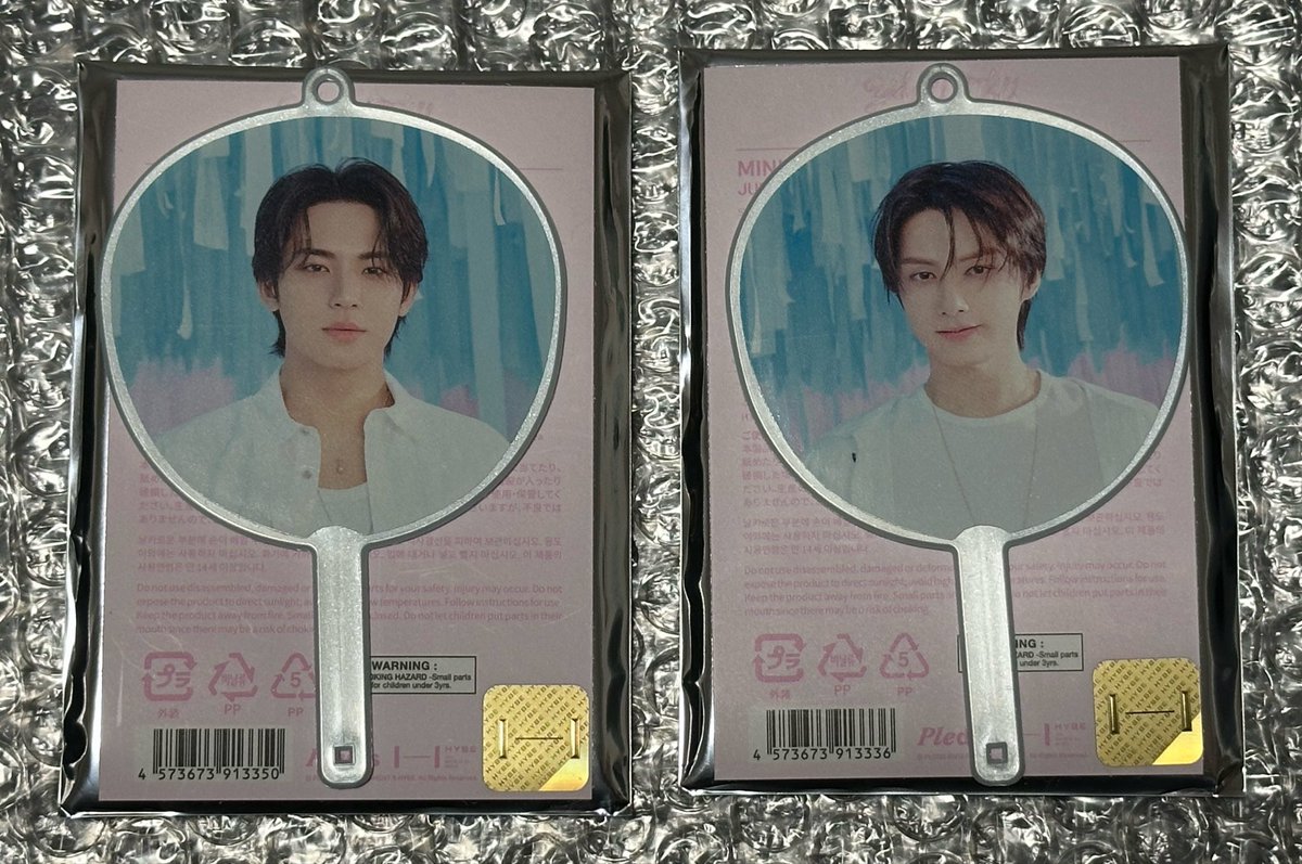 xxwonwooxx1's tweet photo. SEVENTEEN セブチ ペンミ YAKUSOKU トレカ 交換

【譲】1枚目

【求】2枚目

📮郵送での交換

リプ欄お気軽にお声がけください💎🫧
#SEVENTEEN交換　#セブチ交換 https://t.co/ex9TdaMFBw