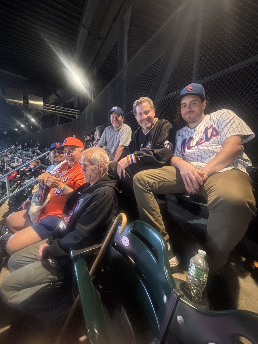 KingcougarMike's tweet photo. ⚾️1️⃣0️⃣0️⃣4️⃣1️⃣@eddiesofficials @MLBBestBets @johnnysfgiants @gilligan80 @velcrobaby @Always_Yangry #MLB 65 #ATOBTTR #LGM (SadSackTeam) w #CowBellMan @JohnnyKamen @theisinnyc @mjbeckman1 @sportsroadtrips @_RF30 @rovner_aj @The7Line PaoloCubs 🦆HowieMars https://t.co/ZarOzQuBtd