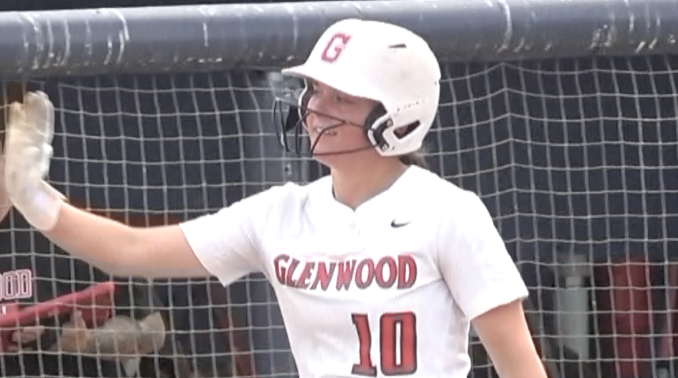 Channel1450com's tweet photo. Sophia Feld, Sydney Feld and Ryleigh Kiel all had big games for the Titans in the Sectional semifinal win. See the Titans highlights here
https://t.co/nKkQ8PxJx7 https://t.co/oZM8Akvf40