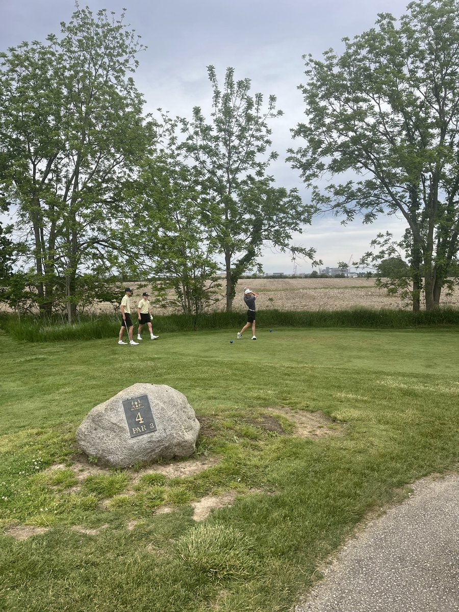 BCSPatriotsGolf's tweet photo. Good night for golf at Trophy Club! 🏆 

@BCS_Patriots 176
@lebanontigers 169

Swan Song rolls on as Liam Swan continues his run of top score in every match! 🦢 🔥 

🏆 Liam Swan 39
🏅 Andrew Shaffer 40
🏅 Isaiah Shaffer 47
🏅 Noah Valpatic 50

@Fromthecartpath @indianahsgolf https://t.co/wuJa9BTPRZ