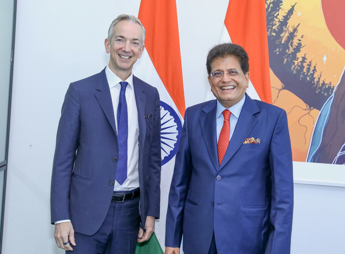 PiyushGoyal's tweet photo. Good conversations and shared optimism with Mr. Max Koeune, President & CEO of McCain Foods.

McCain’s longstanding presence in India empowers thousands of farmers through assured potato sourcing, supports local producers, and delights consumers with iconic favourites like McCain Smiles.

Explored deepening collaboration in food processing, cold-chain infrastructure, sustainable agriculture, and innovation to build globally competitive supply chains that benefit farmers, producers, and consumers alike, while also positioning India as an export hub for global food processing sector.