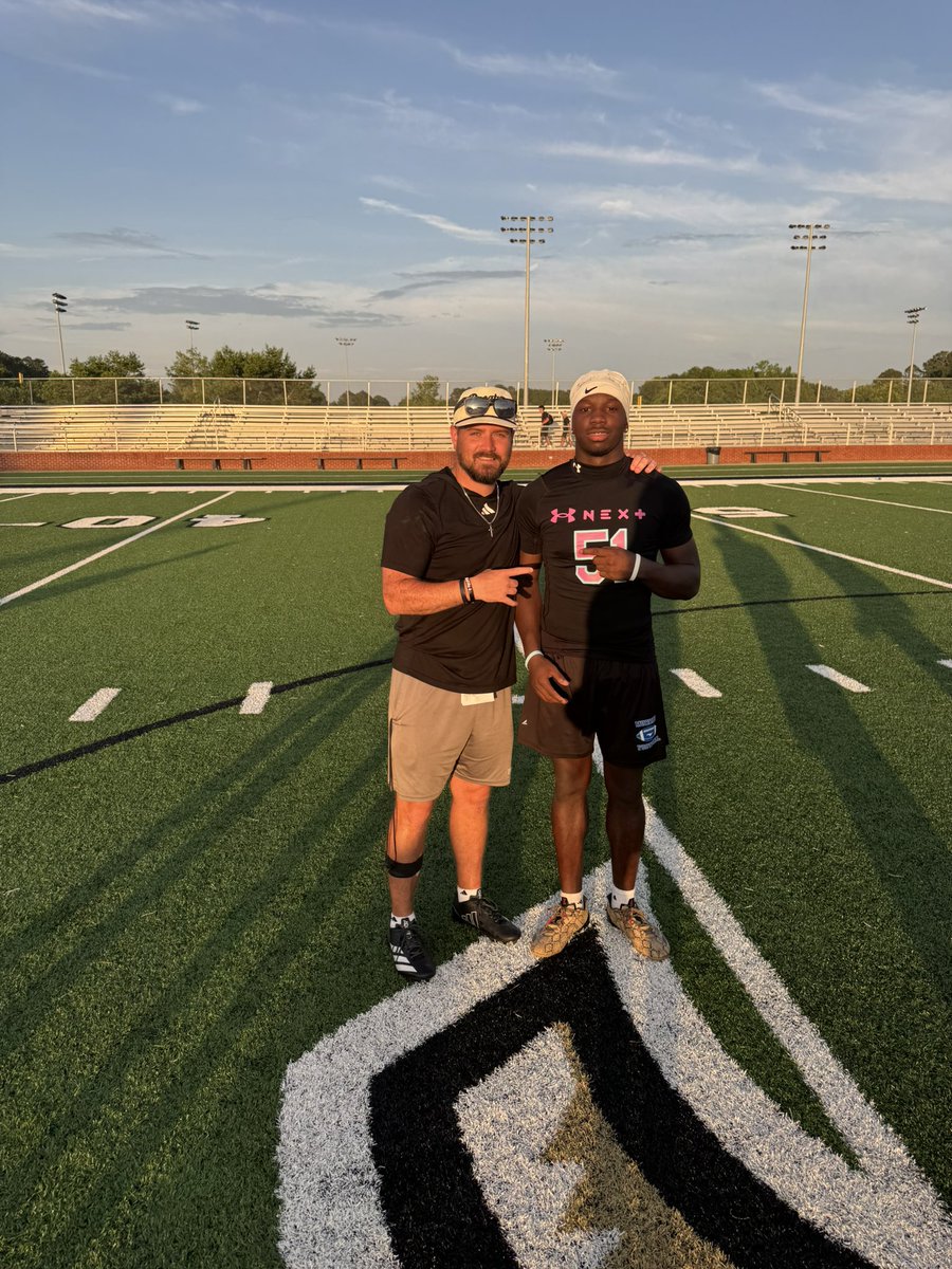 Jacktwn_Willie's tweet photo. Had a amazing time at @eccc_football camp today, Also blessed to be able to have the fastest shuttle time. Thanks to @Coach_Webster2 @turnerrotenberr For inviting me out and showing great hospitality ❤️ @CoachGibson5 @Jwarfield35 https://t.co/LhB7PRiprJ
