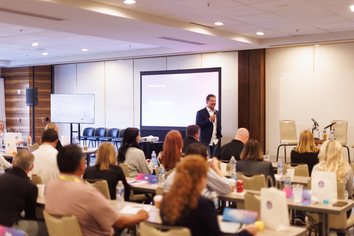 BuildWillmeng's tweet photo. Our Business Development team recently gathered to align our growing team and dive into upcoming market trends! From industrial and municipal to K-12 and Native projects, these strategy sessions ensure we’re fully equipped to serve our clients long before breaking ground. https://t.co/o3v4X7Aws7