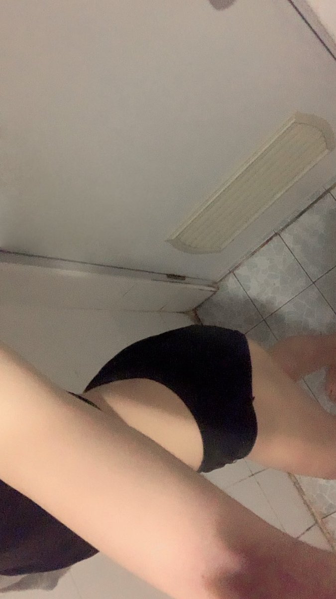 milinnnnnn43911's tweet photo. อยากโดนเน้ดแต่เช้า #อุดรในเมือง #อุดรทำถึง #สาวสอง #หนองประจักษ์ https://t.co/Jqe0kH5LCY