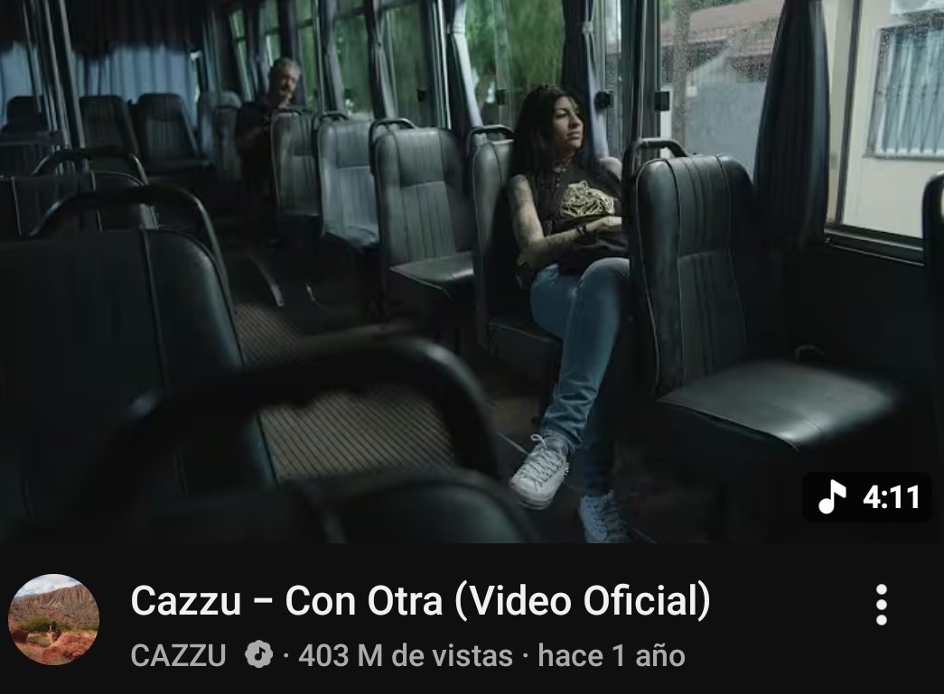 jefadeargentina's tweet photo. 'CON OTRA' de Cazzu sonó en cada rincón de la argentina, tuvo 20 versiones, le quitó el record a lady gaga de la canción femenina mas reproducida del 2025, tiene mas de 30 shows sold out a nivel global. Pero  hay que ser hombre para que te den un GARDEL, con hacer 400M no alcanza https://t.co/Cm0siK3cU9